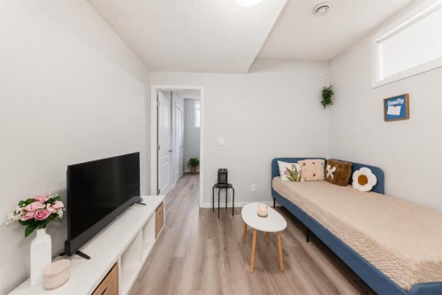 535 Seton Circle Se, Calgary, AB 