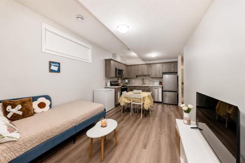 535 Seton Circle Se, Calgary, AB 