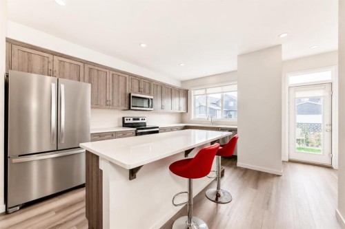 535 Seton Circle Se, Calgary, AB 