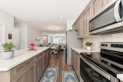 535 Seton Circle Se, Calgary, AB 