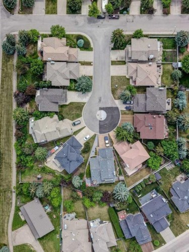 40 Signal Ridge Court Sw, Calgary, AB 