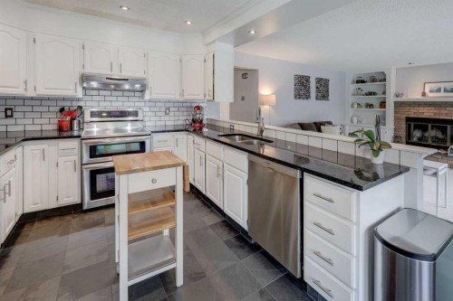 40 Signal Ridge Court Sw, Calgary, AB 