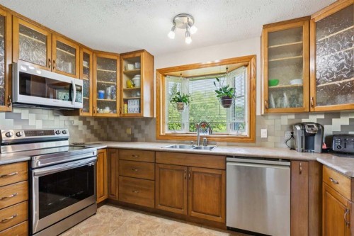 612 Cantrell Place Sw, Calgary, AB 