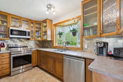 612 Cantrell Place Sw, Calgary, AB 
