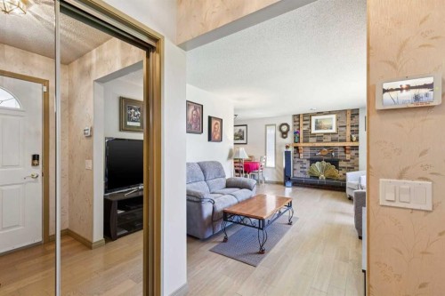 612 Cantrell Place Sw, Calgary, AB 