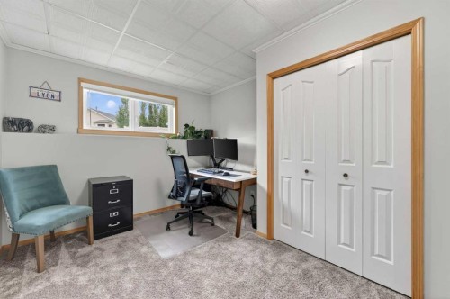 35 Pine Place, Crossfield, AB 