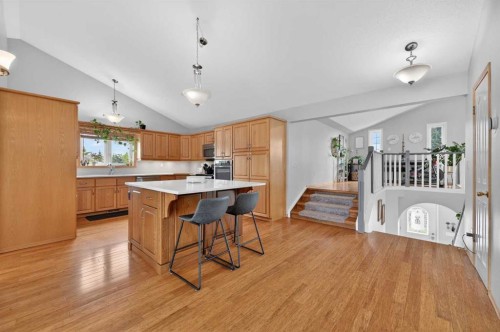 35 Pine Place, Crossfield, AB 