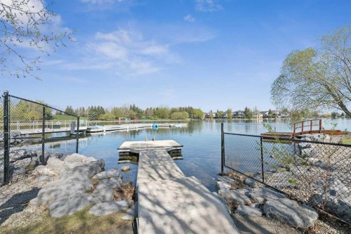 5 Mckenzie Lake Point Se, Calgary, AB 
