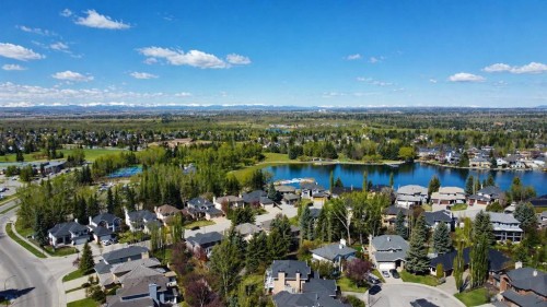 5 Mckenzie Lake Point Se, Calgary, AB 