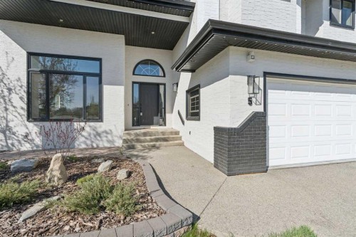 5 Mckenzie Lake Point Se, Calgary, AB 