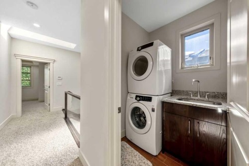 1136 17 Avenue Nw, Calgary, AB 