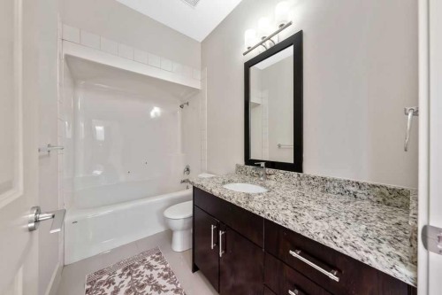 1136 17 Avenue Nw, Calgary, AB 
