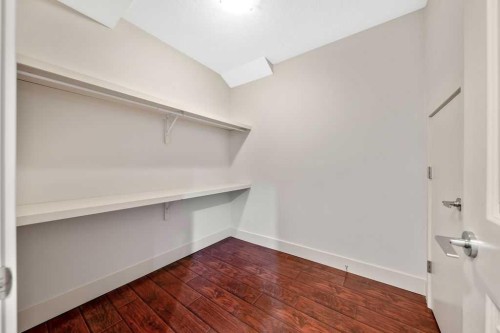 1136 17 Avenue Nw, Calgary, AB 
