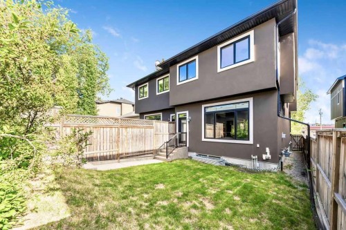 1136 17 Avenue Nw, Calgary, AB 