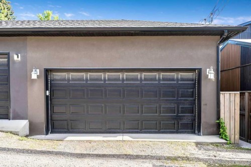 1136 17 Avenue Nw, Calgary, AB 