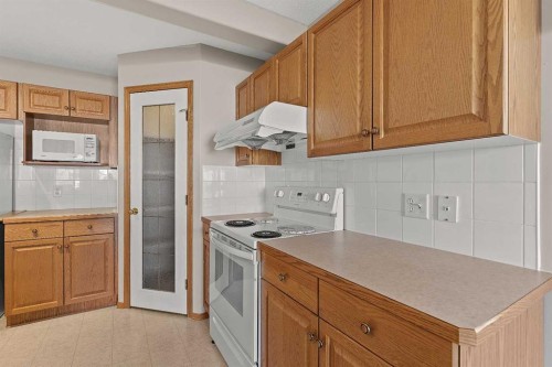 126 Saddleridge Close Ne, Calgary, AB 