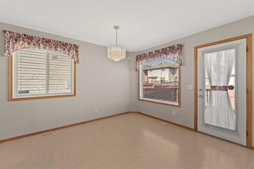 126 Saddleridge Close Ne, Calgary, AB 