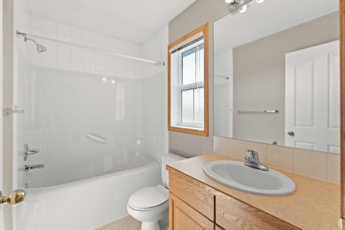 126 Saddleridge Close Ne, Calgary, AB 