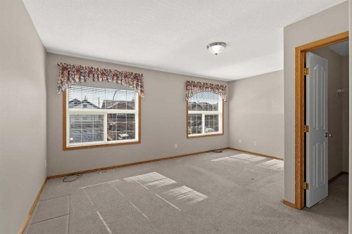 126 Saddleridge Close Ne, Calgary, AB 