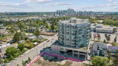 302-2505 17 Avenue Sw, Calgary, AB - Outdoor With View