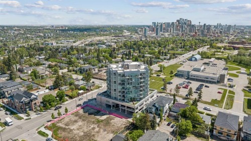 302-2505 17 Avenue Sw, Calgary, AB - Outdoor With View