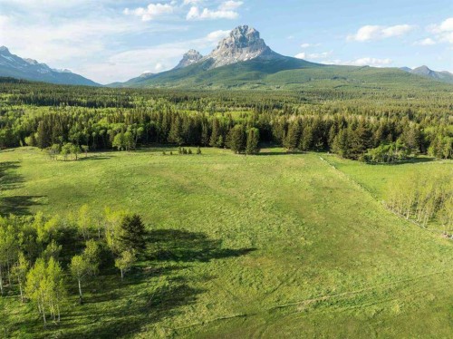 3019 Tecumseh Road, Rural Crowsnest Pass, AB 
