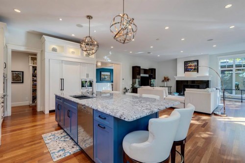 124 Posthill Drive Sw, Calgary, AB - Indoor