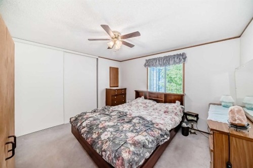 300-3223 83 Street Nw, Calgary, AB 