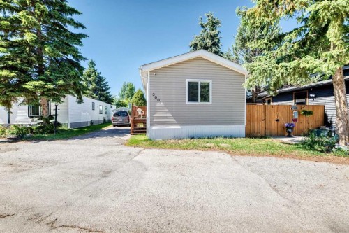 300-3223 83 Street Nw, Calgary, AB 