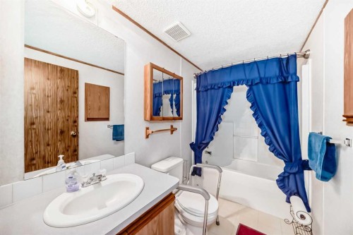 300-3223 83 Street Nw, Calgary, AB 