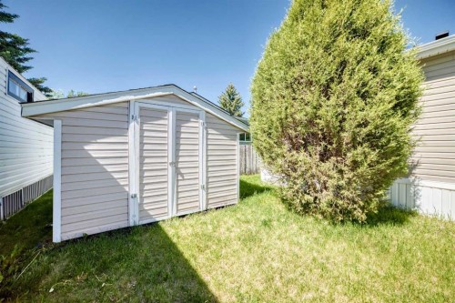 300-3223 83 Street Nw, Calgary, AB 