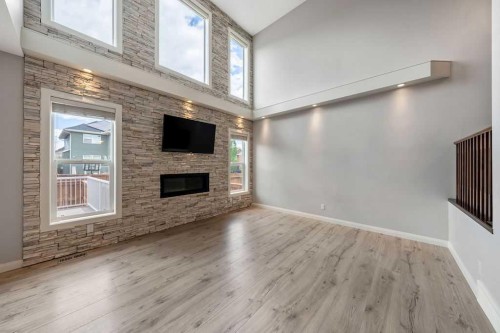 435 Evansglen Drive Nw, Calgary, AB 
