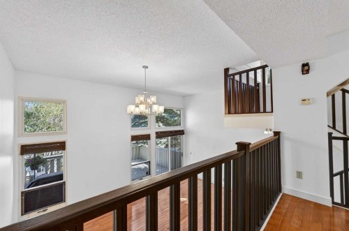 1-185 Woodridge Drive Sw, Calgary, AB 