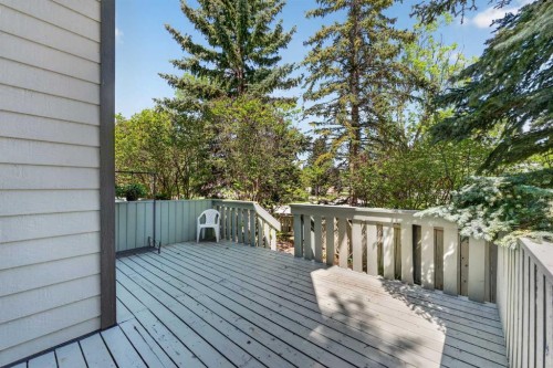 1-185 Woodridge Drive Sw, Calgary, AB 
