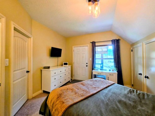 1217 83 Street, Coleman, AB 
