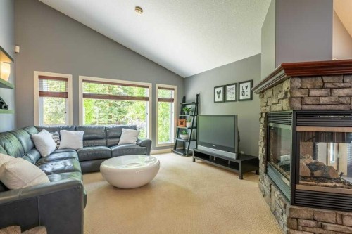 123 Valley Creek Road Nw, Calgary, AB 