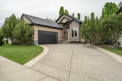 123 Valley Creek Road NW Calgary, AB T3B 5W7