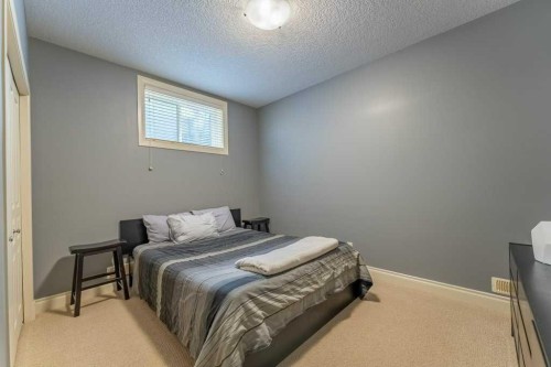 123 Valley Creek Road Nw, Calgary, AB 