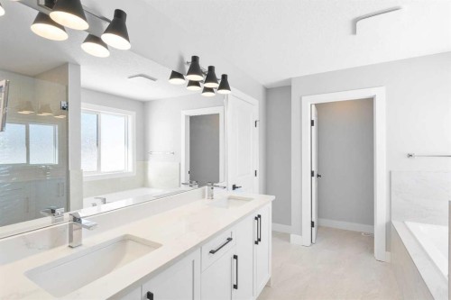 139 Sundown Crescent, Cochrane, AB 