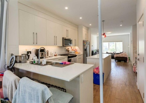 7386 202 Avenue Se, Calgary, AB 