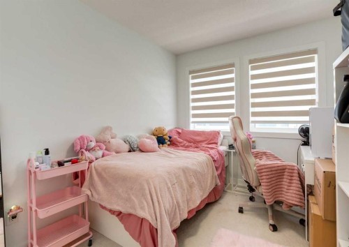 7386 202 Avenue Se, Calgary, AB 