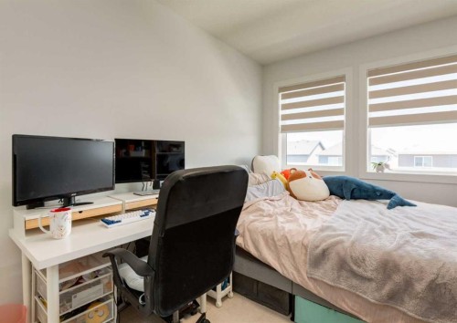 7386 202 Avenue Se, Calgary, AB 