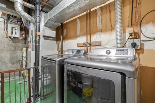 416 Pinemont Gate Ne, Calgary, AB - Indoor Photo Showing Laundry Room