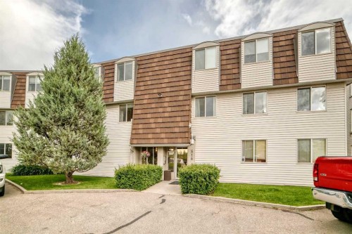 201-516 Cedar Crescent SW Calgary, AB T3C 2Y8