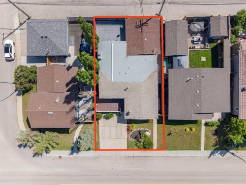2023 8 Avenue Ne, Calgary, AB 