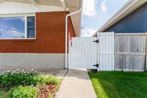 2023 8 Avenue Ne, Calgary, AB 