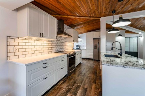 2023 8 Avenue Ne, Calgary, AB 
