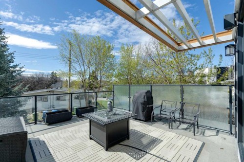911 Drury Avenue Ne, Calgary, AB - Outdoor With Deck Patio Veranda With Exterior