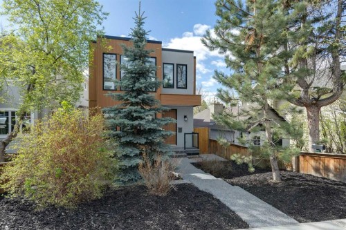 911 Drury Avenue Ne, Calgary, AB - Outdoor