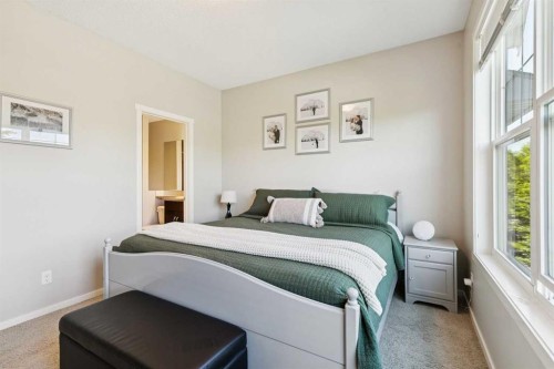 58 Walden Drive Se, Calgary, AB 